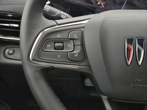 New 2026 Buick Envista Sport Touring FWD image 9