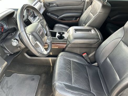 Used 2018 GMC Yukon XL SLT w/ Open Road Package AWD/4WD image 21