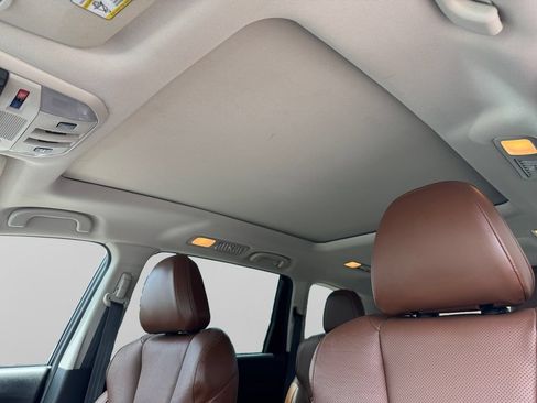 Used 2020 Subaru Ascent Touring w/ Popular Package #3 AWD/4WD image 19