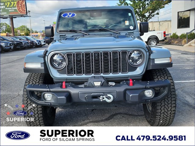 Used 2024 Jeep Wrangler Unlimited Rubicon AWD/4WD image 9