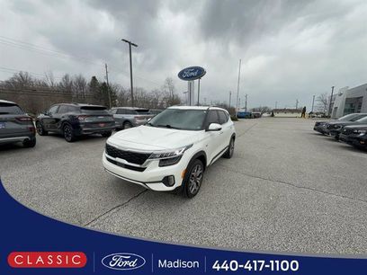 Used 2023 Kia Seltos SX w/ SX Sunroof Package