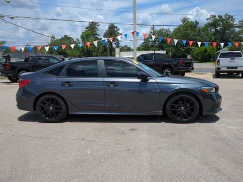Used 2022 Honda Civic Sport image 3