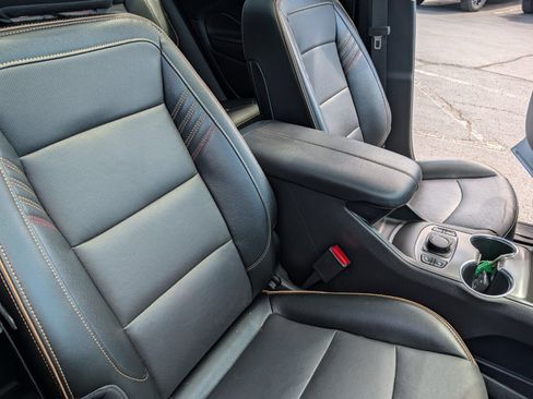 Used 2024 GMC Terrain AT4 w/ LPO, Floor Liner Package AWD/4WD image 30