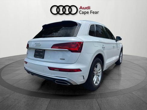 Used 2023 Audi Q5 2.0T Premium w/ Convenience Package AWD/4WD image 5