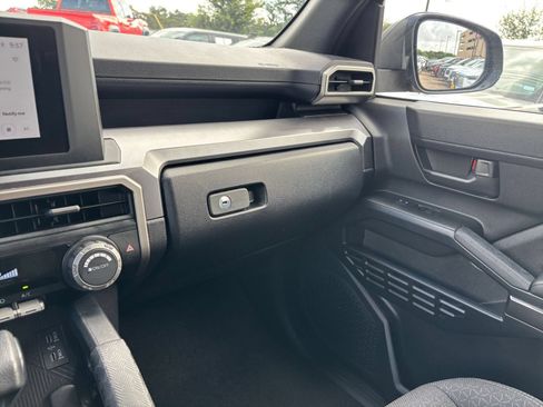 Used 2025 Toyota 4Runner SR5 RWD image 29