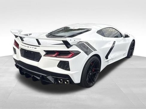 Used 2023 Chevrolet Corvette Stingray Preferred Cpe w/ Z51 Performance Package RWD image 7