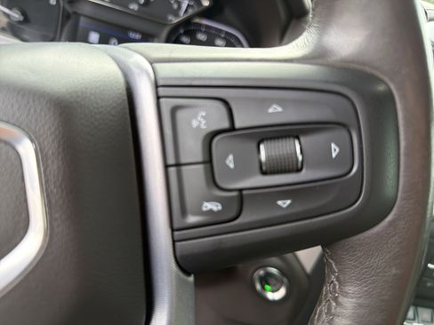 Used 2021 GMC Sierra 1500 SLT image 11