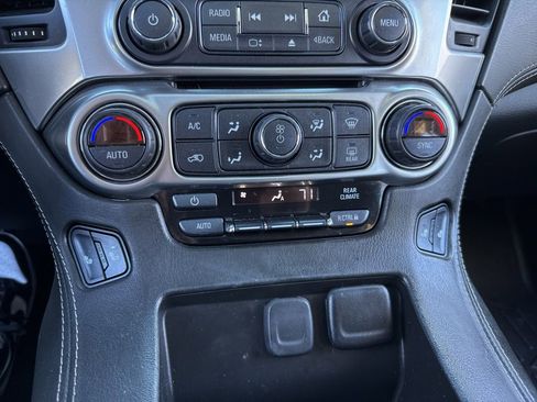 Used 2020 Chevrolet Tahoe LT image 39