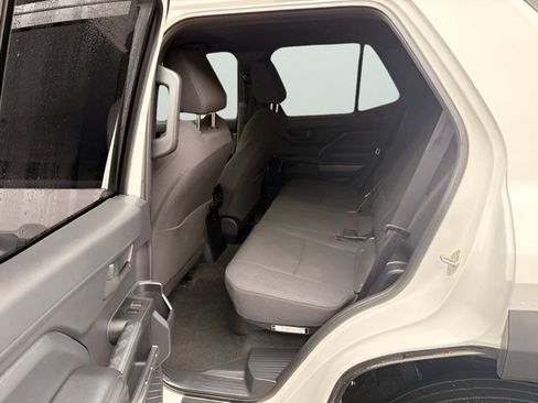 Used 2025 Toyota 4Runner SR5 AWD/4WD image 11