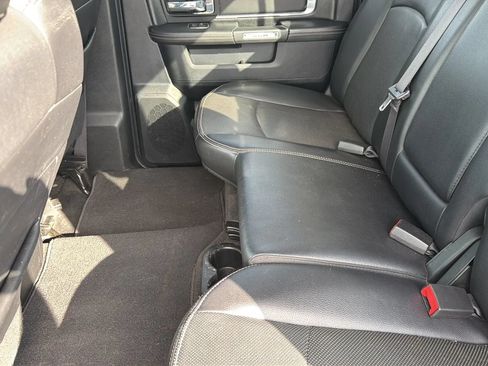 Used 2017 RAM 1500 Laramie AWD/4WD image 45