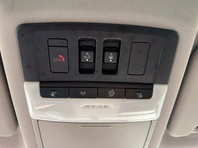 Used 2021 Nissan Rogue Platinum AWD/4WD image 29