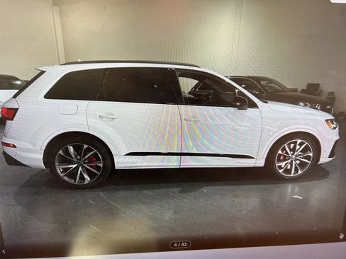 Used 2023 Audi SQ7 Prestige image 3