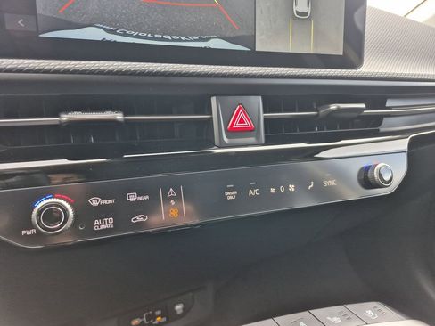 New 2025 Kia EV6 Wind image 20