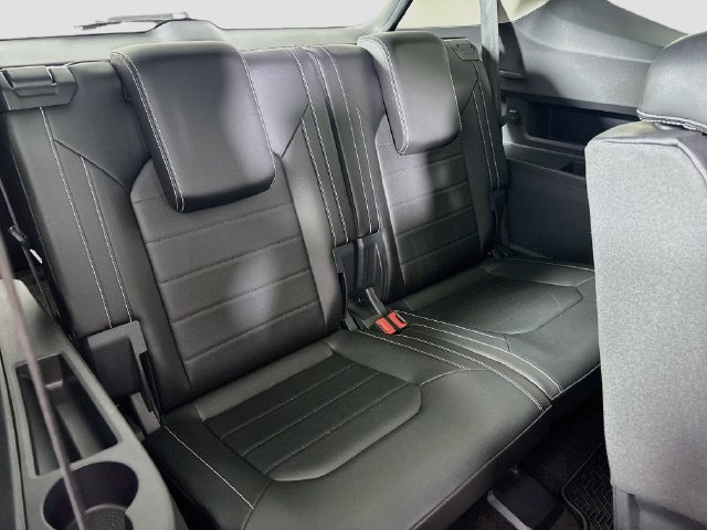 Certified 2023 Volkswagen Atlas SEL Premium AWD/4WD image 32