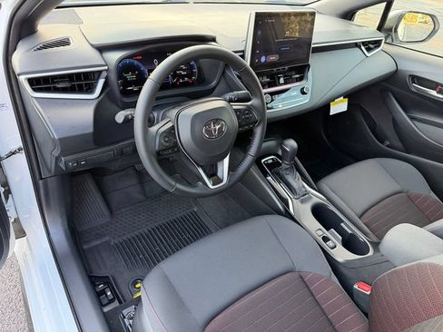 Certified 2026 Toyota Corolla SE w/ SE Package FWD image 13