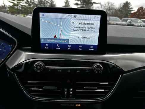 Used 2021 Ford Escape Titanium image 26