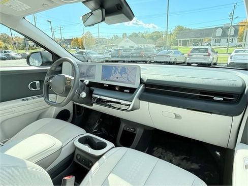 Used 2023 Hyundai Ioniq 5 SEL image 27