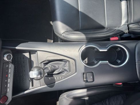 Used 2024 Ford Mustang Premium image 40