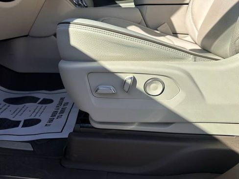 Certified 2024 GMC Yukon XL Denali image 16