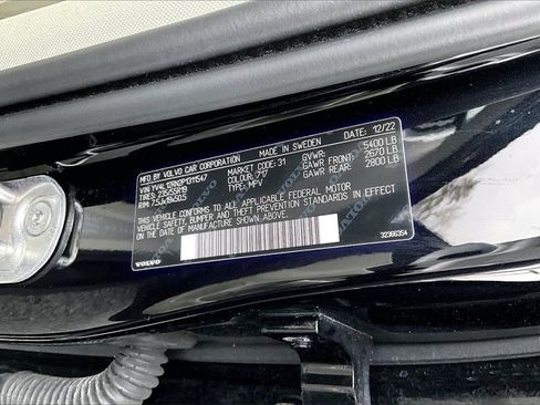 Used 2023 Volvo XC60 B5 Plus w/ Climate Package image 18