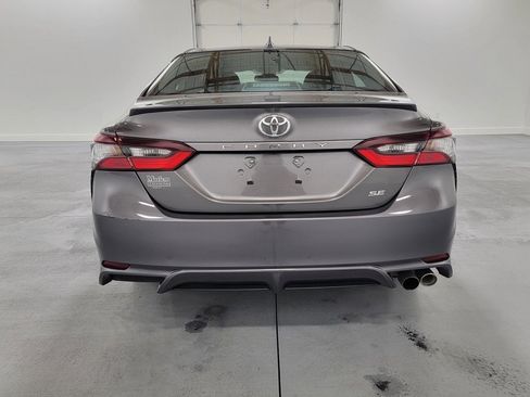 Used 2023 Toyota Camry SE image 7