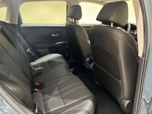 Used 2025 Honda HR-V EX-L image 23
