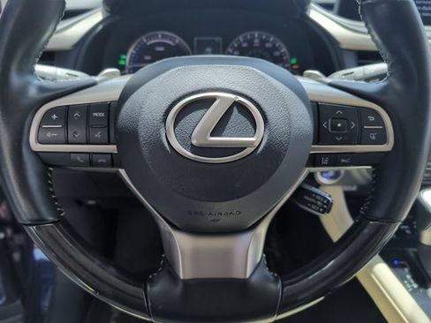 Used 2022 Lexus RX 450hL Luxury w/ Cold Area Package (CT) AWD/4WD image 16