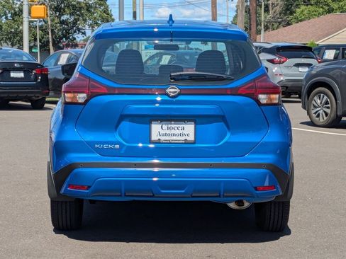 New 2025 Nissan Kicks Play S image 6