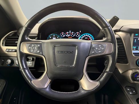 Used 2019 GMC Yukon Denali w/ Open Road Package AWD/4WD image 22