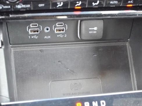 Used 2023 Jeep Grand Cherokee Altitude AWD/4WD image 29