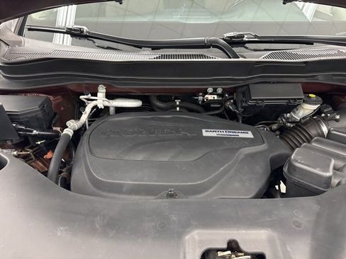 Used 2020 Honda Pilot Touring image 43