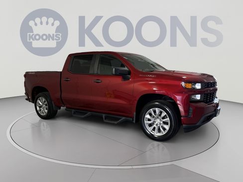 Used 2019 Chevrolet Silverado 1500 Custom AWD/4WD image 2