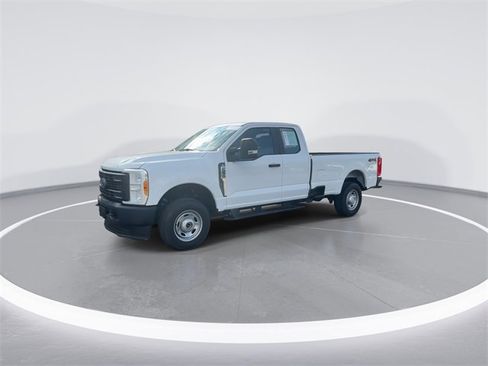 Certified 2023 Ford F250 XL image 3
