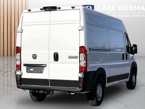 New 2026 RAM ProMaster 2500 w/ Convenience Group image 9