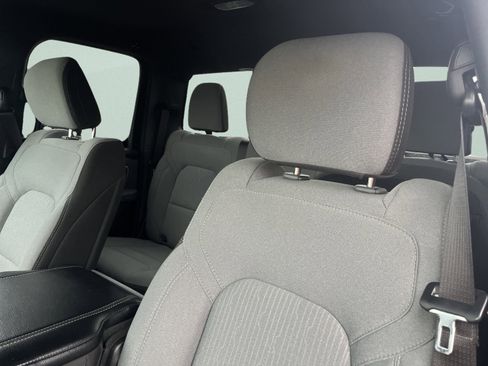 Used 2023 RAM 1500 Big Horn image 12