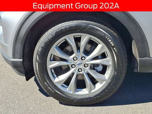 Certified 2023 Ford Explorer XLT w/ Equipment Group 202A AWD/4WD image 8
