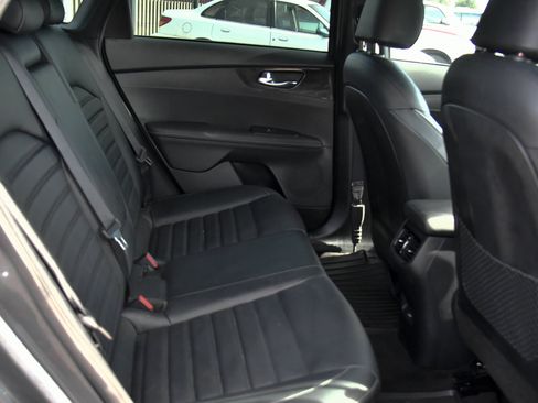 Used 2024 Kia Forte GT-Line w/ GT-Line Premium Package FWD image 44