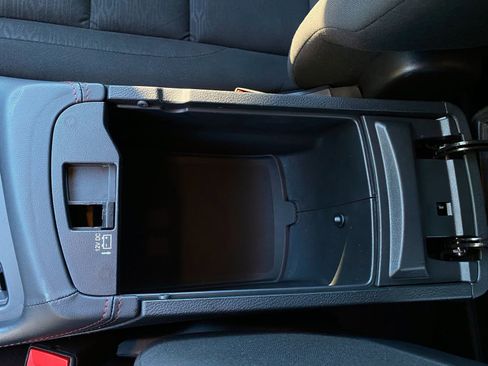 Used 2024 Dodge Durango GT image 18