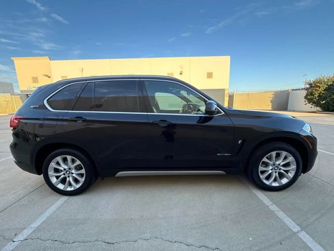 Used 2018 BMW X5 xDrive40e AWD/4WD image 4