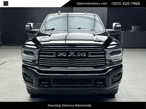 Used 2024 RAM 2500 Laramie AWD/4WD image 11