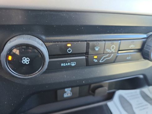 Used 2023 Ford F150 XLT image 27