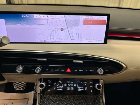New 2026 Genesis GV70 3.5T Sport Prestige AWD/4WD image 15