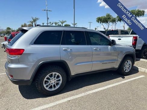 Used 2018 Jeep Grand Cherokee Laredo RWD image 8
