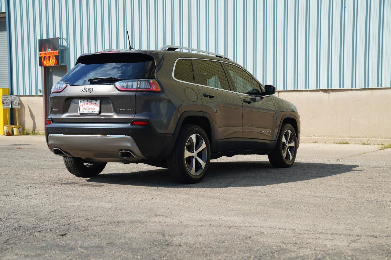 Used 2021 Jeep Cherokee Limited w/ Elite Package AWD/4WD image 14