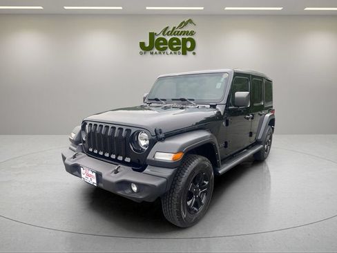 Used 2022 Jeep Wrangler Unlimited Sport AWD/4WD image 2