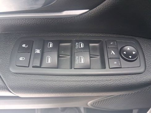 Used 2021 RAM 1500 Big Horn image 19