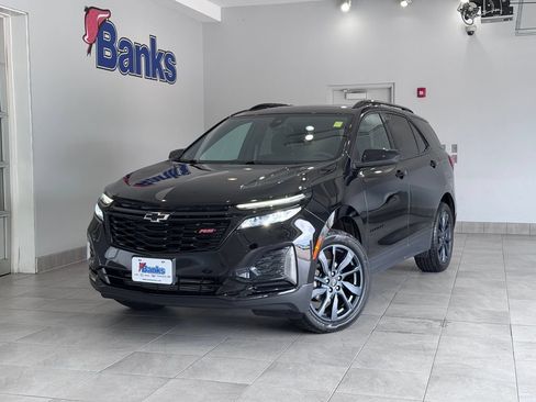 Certified 2024 Chevrolet Equinox RS AWD/4WD image 2