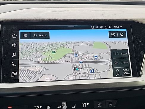 Used 2023 Audi Q4 e-tron Premium Plus w/ Premium Plus image 8