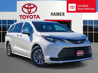 Used 2024 Toyota Sienna LE