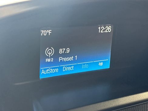 Used 2018 Ford Escape SE w/ Ford Safe & Smart Package FWD image 19